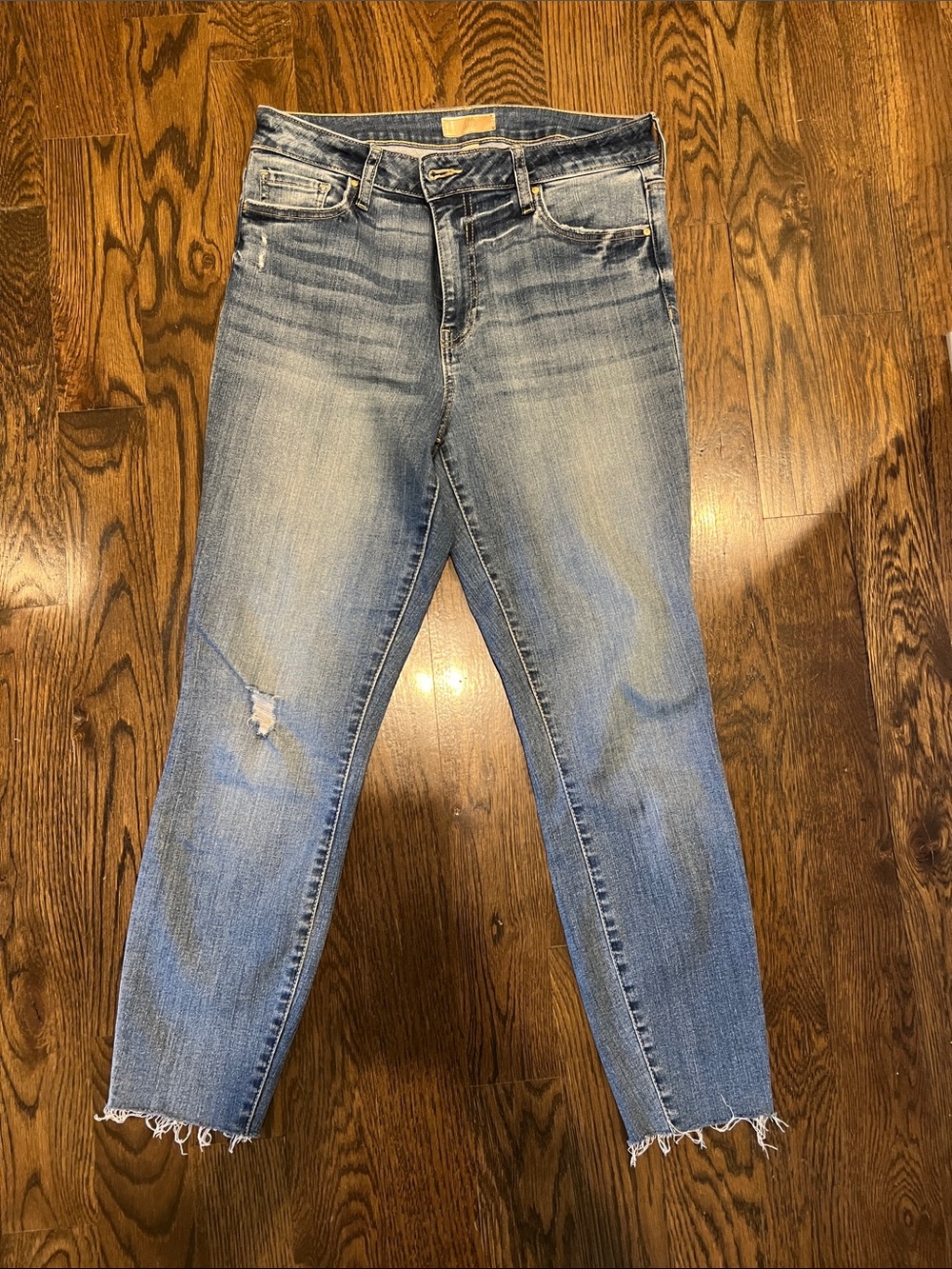 Kut from Kloth Women's Light Blue Distressed Straight-Leg Jeans
